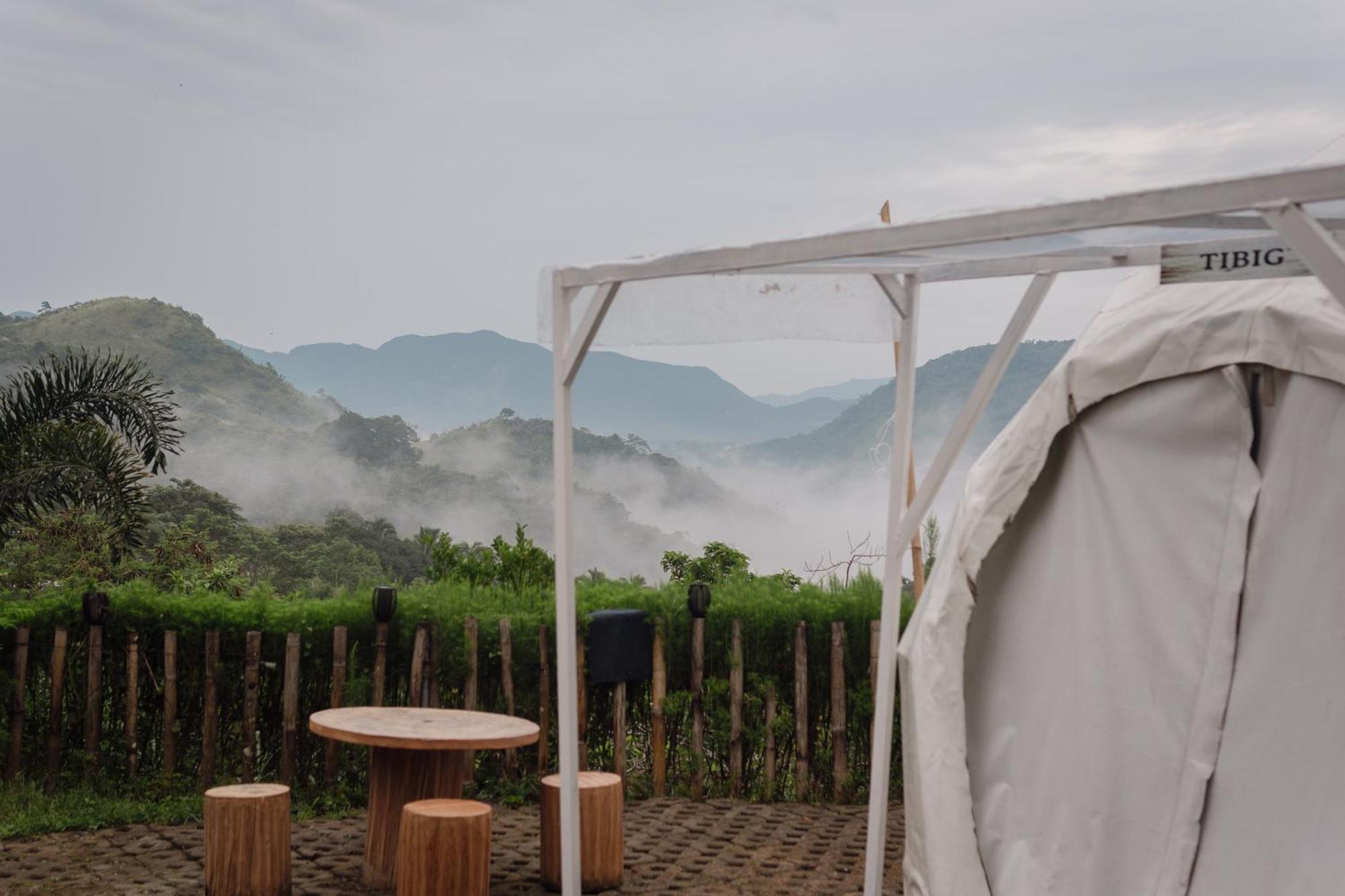 The Apiary Mountain Camp And Farm *